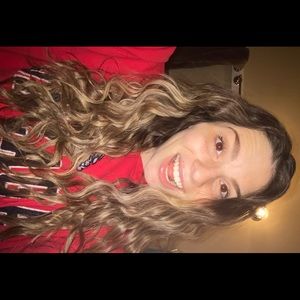 Meet your Posher, Gwenyth